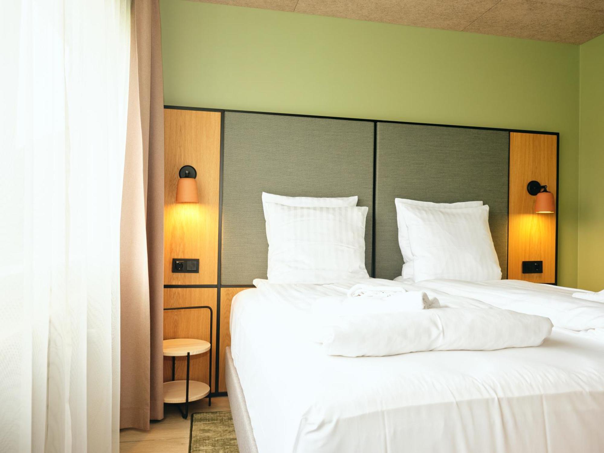 Hotel Vagar Sorvagur Bagian luar foto