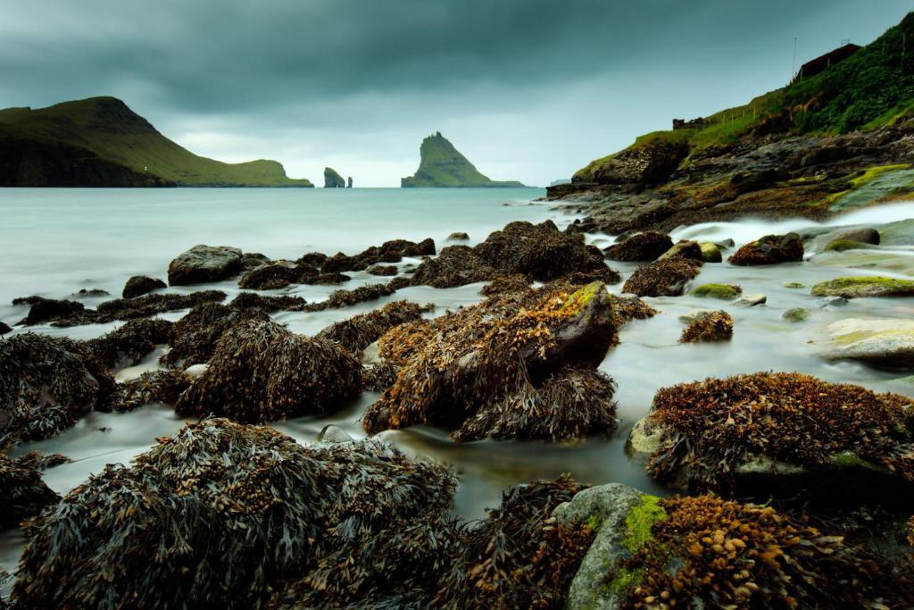Hotel Vagar Sorvagur Bagian luar foto